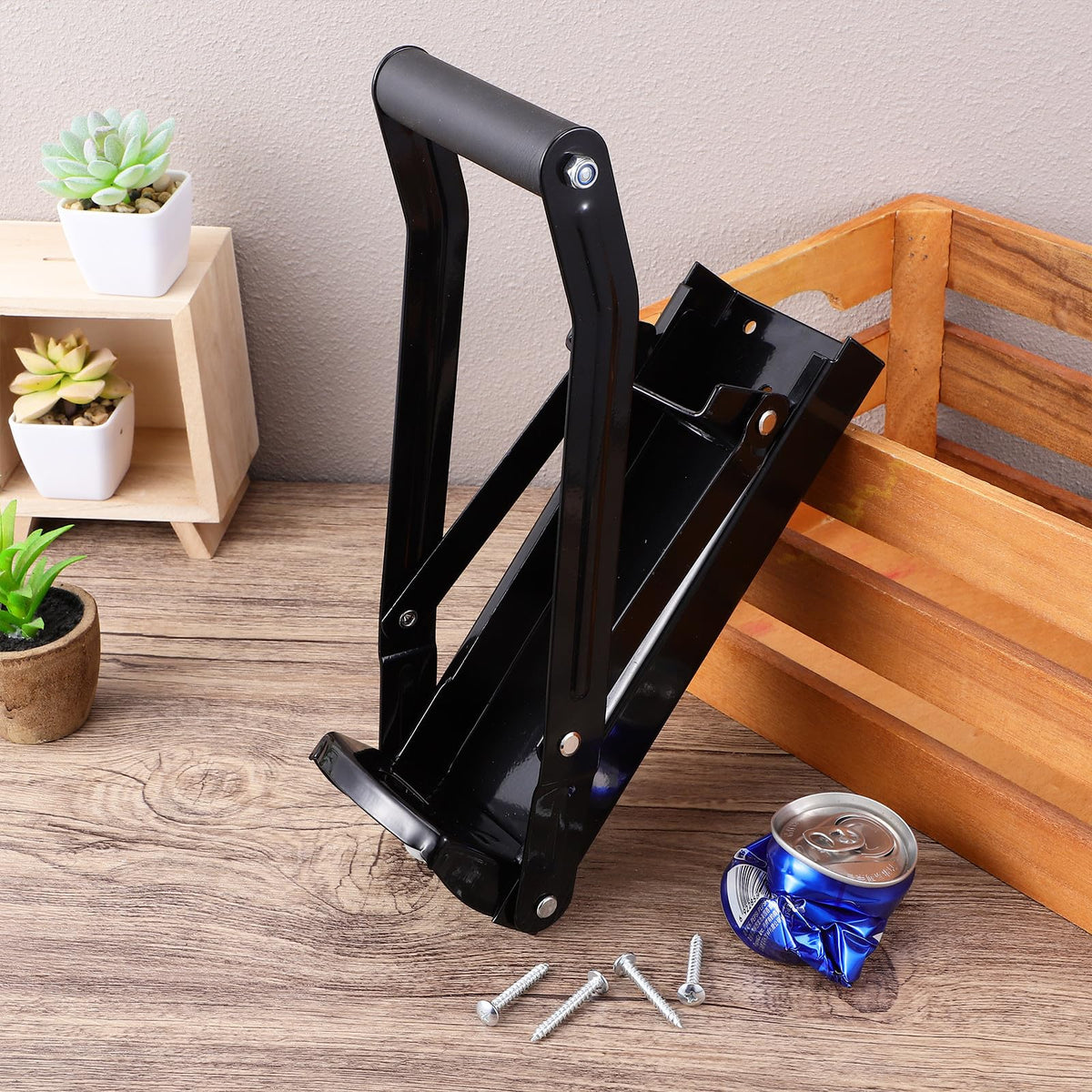 Wall Mounted Stainless Steel Can Crusher with Bottle Opener F795
