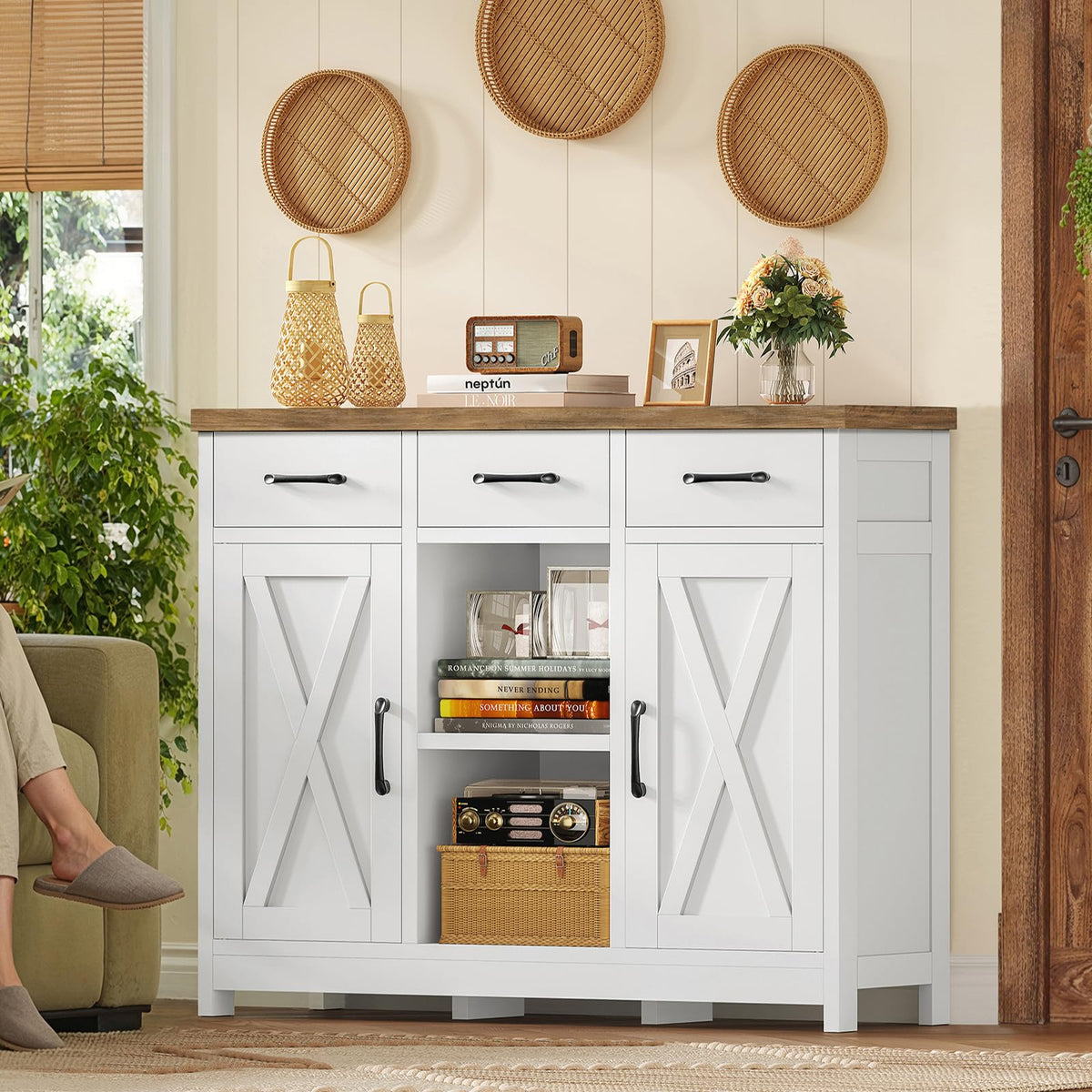 White Storage Cabinet with 3 Drawers and 2 Doors B61535