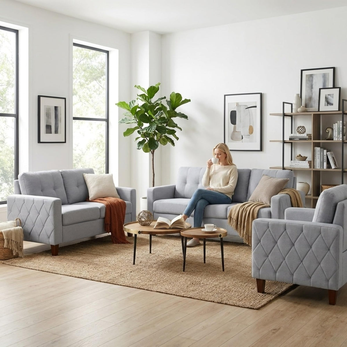 Light Gray Tufted Upholstered Loveseat B44190